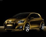 Toyota-Auris_Space_Concept_2006_thumbnail_01