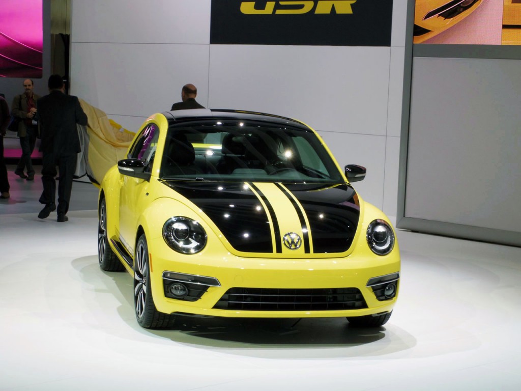 2014-vw-beetle-gsr-chicago-auto-show