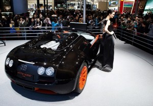 bugatti-veyron-grand-sport-vitesse-wrc-introduced-in-shanghai-photo-gallery-medium_7