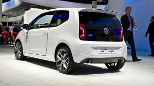 frankfurt-2011-volkswagen-gt-up-concept-live-photos-medium_6