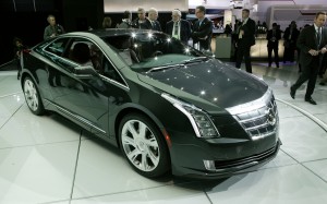 2014-Cadillac-ELR-front-three-quarters