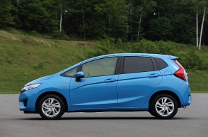 2014-honda-jazz-2015-honda-fit-photo-gallery-medium_13