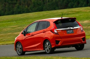 2014-honda-jazz-2015-honda-fit-photo-gallery-medium_19