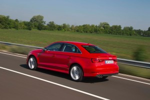 2015_audi_a3_actr34_fd_617135_1600