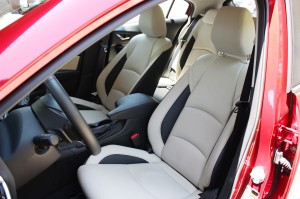 26-2014-mazda3-fd