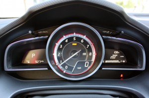 31-2014-mazda3-fd
