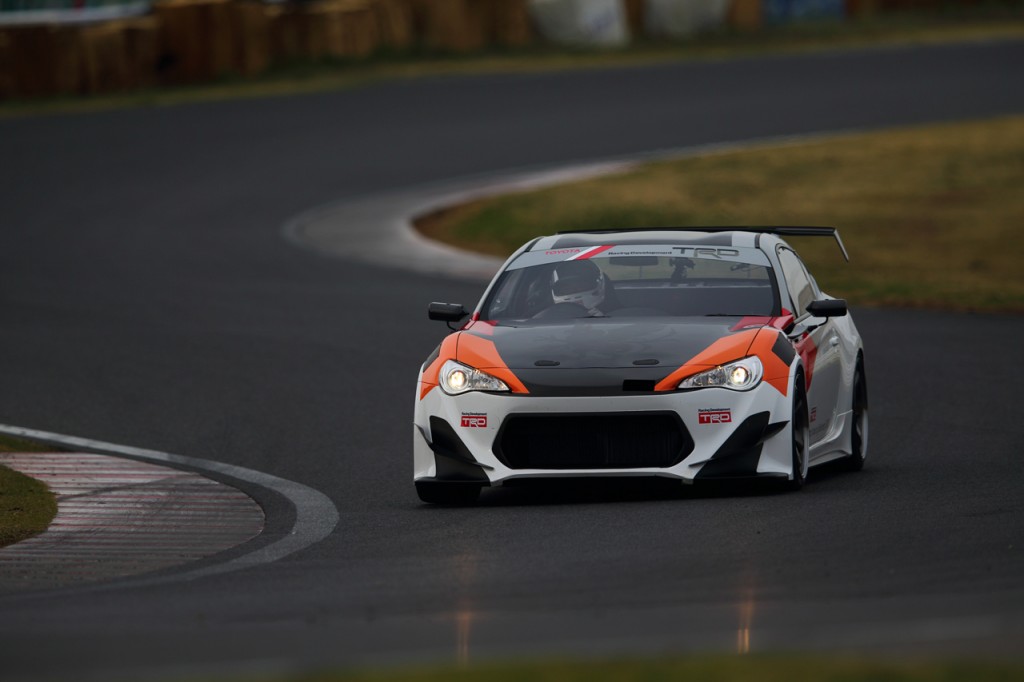 toyota-gt86-trd-griffon-03
