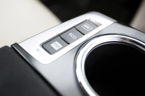 34-2012-toyota-prius-v