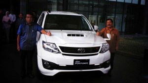 Toyota-Fortuner-updated-in-Indonesia