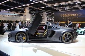 mansorys-aventador-carbonado--2013-frankfurt-motor-show_100439874_l