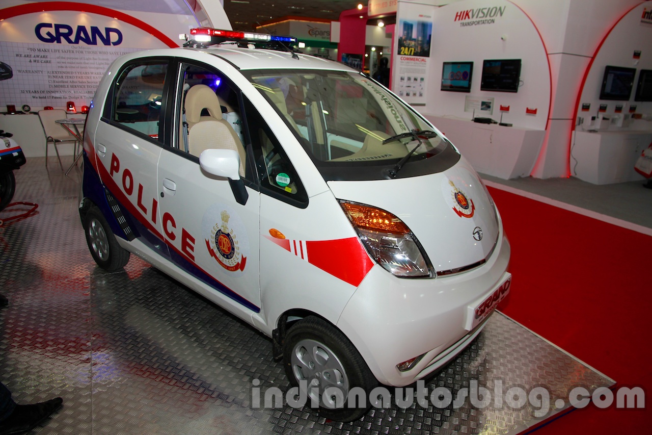Tata-Nano-police-patrol-vehicle-front-three-quarters-left