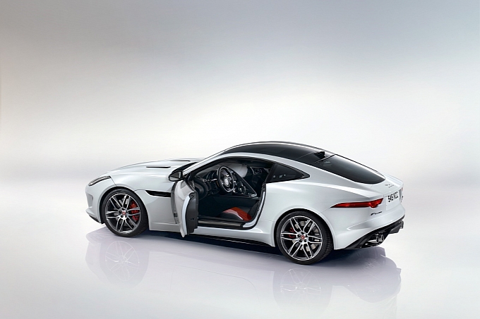 jaguar-f-type-coupe-revealed-gets-550-hp-engine-video-photo-gallery-medium_40