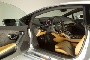 Photographer - Stan Papior Lamborghini Cabrera V10  Silver