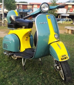 1383584548_562333925_1-Pictures-of--Lovely-Vespa-for-Scooter-lovers