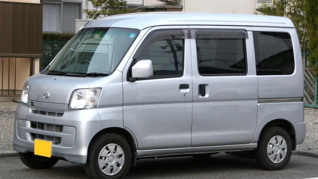 2007_Daihatsu_Hijet_Cargo_Cruise_Turbo