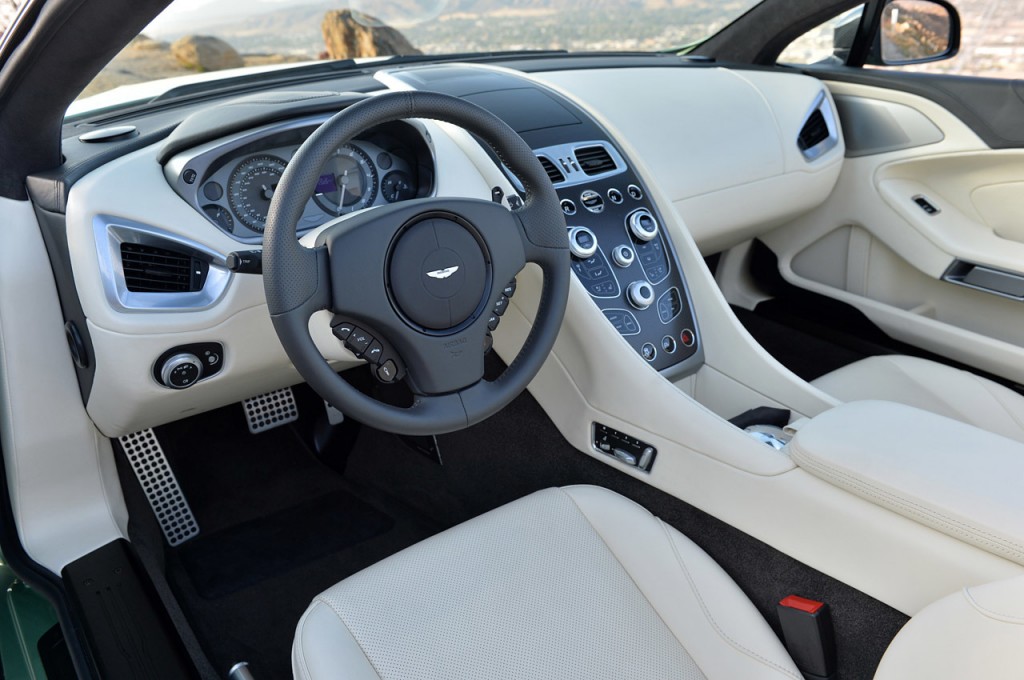 31-aston-martin-v12-vanquish-volante-fd-1