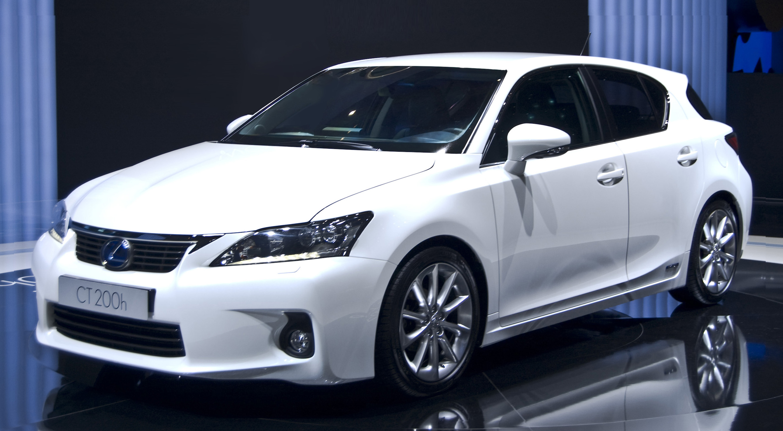 Lexus Ct0h 21 Price In Pakistan Pictures Reviews Pakwheels