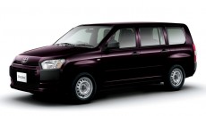 toyota-launches-new-2014-probox-and-succeed-in-japan-photo-gallery_1