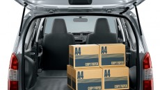 toyota-launches-new-2014-probox-and-succeed-in-japan-photo-gallery_14