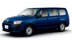 toyota-launches-new-2014-probox-and-succeed-in-japan-photo-gallery_3