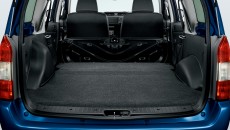 toyota-launches-new-2014-probox-and-succeed-in-japan-photo-gallery_31