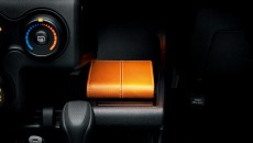 toyota-launches-new-2014-probox-and-succeed-in-japan-photo-gallery_9