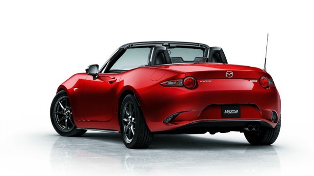 002-2016-mazda-mx5-miata-1