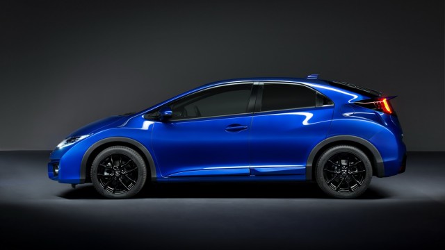 2015-honda-civic-facelift-unveiled-including-new-sport-model-photo-gallery_8