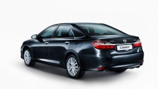 global-toyota-camry-facelift-unveiled-at-moscow-photo-gallery_5