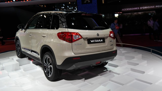 the-all-new-suzuki-vitara-makes-first-appearance-at-paris-2014-live-photos_6