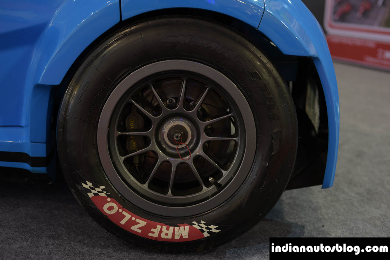 JA-Motorsport-Tata-Super-Nano-alloy-wheel-at-2014-APS