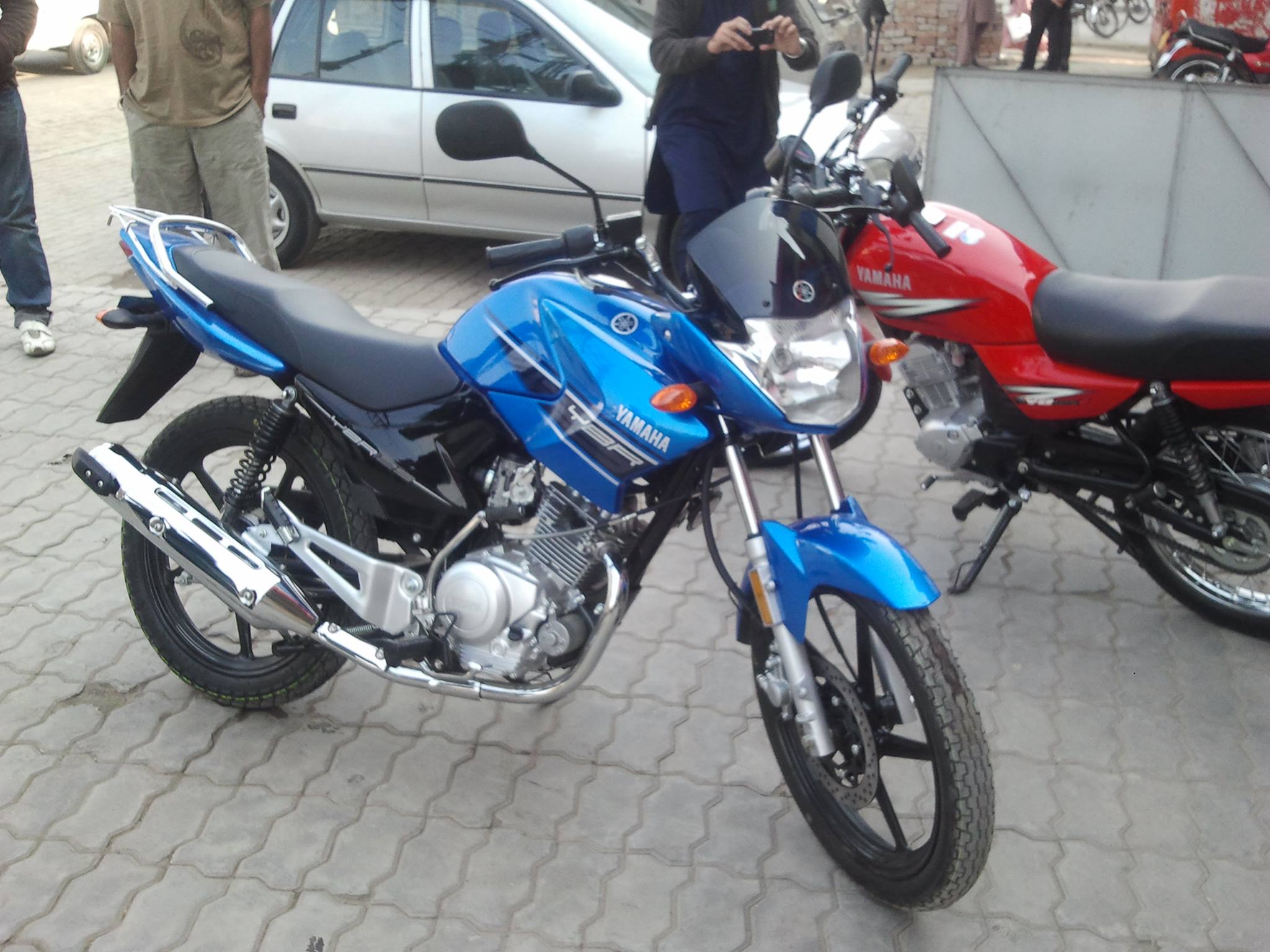 yamaha family bike price