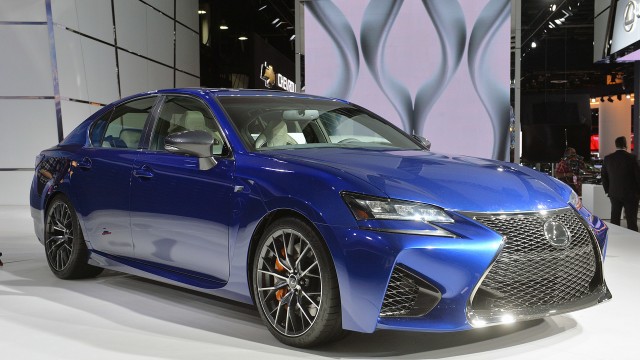 03-2016-lexus-gs-f-detroit-1