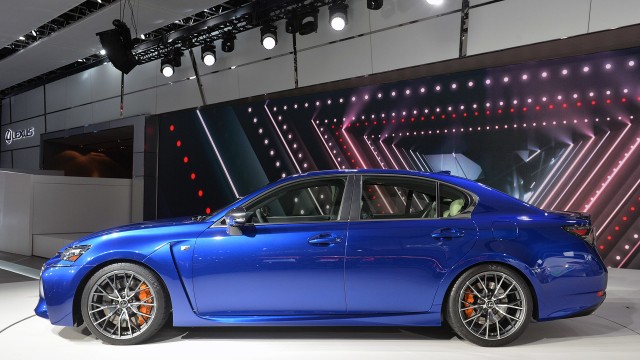 05-2016-lexus-gs-f-detroit-1