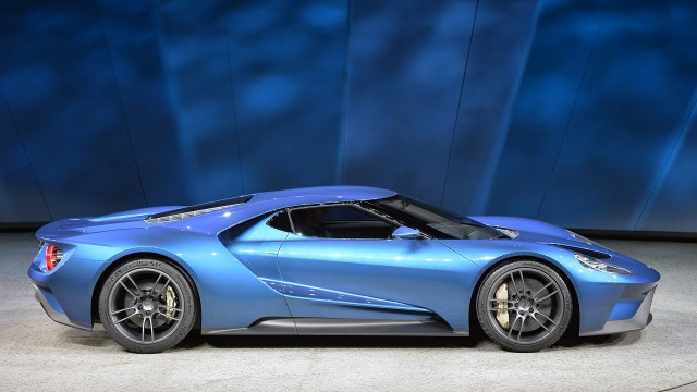 09-ford-gt-concept-detroit-1