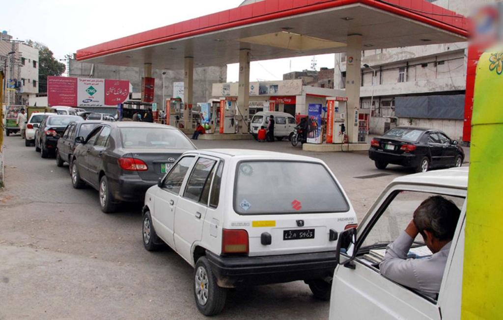 CNG-Station-in-Lahore