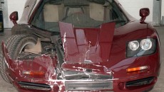 rowan-atkinson-s-mclaren-f1-supercar-after-a-crash-in-1999-pic-rex-features-64971328