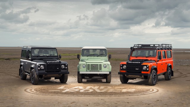 rp-land-rover-defender-4-of-91-rhd-1