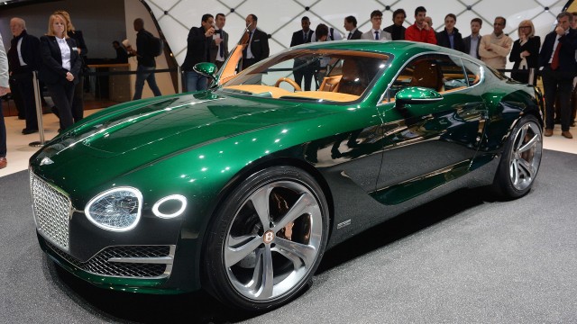 01-bentley-exp-speed-10-speed-6-geneva-1