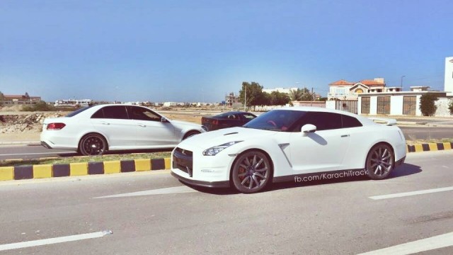 Cars in Karachi