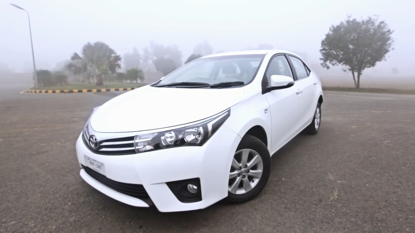 2014 Toyota Corolla Altis - Video Review - PakWheels Blog