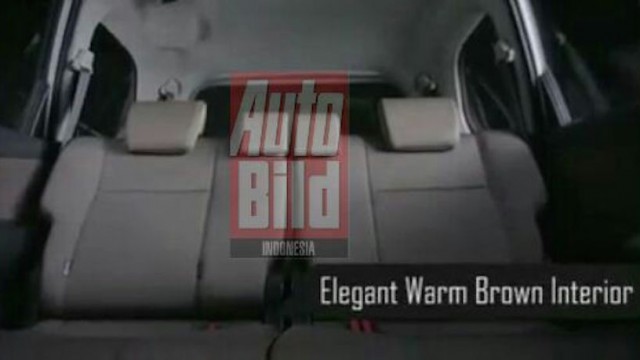 2015-Toyota-Grand-New-Avanza-interiorbrochure-shot-leak