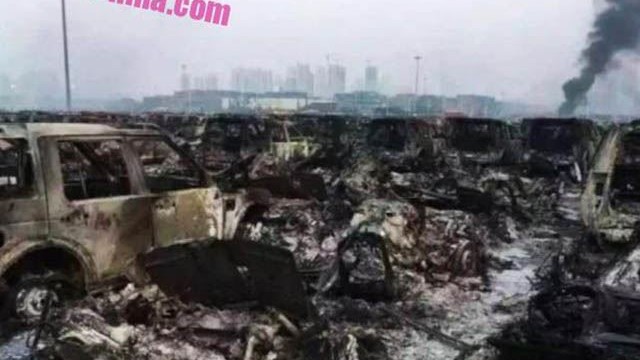 Massive Explosion In China Destroys Over 3000 Cars - PakWheels Blog