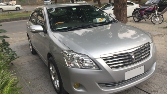 2007-Toyota-Premio-30a