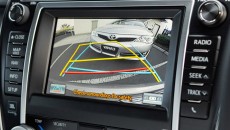 camry-atara-sl-reversing-camera