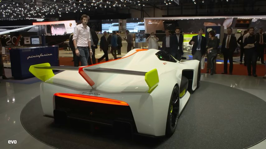 Geneva Motor Show 2016 (48) - PakWheels Blog