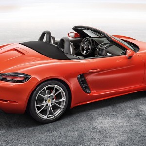 Porsche Boxster 2020 красный кабриолет