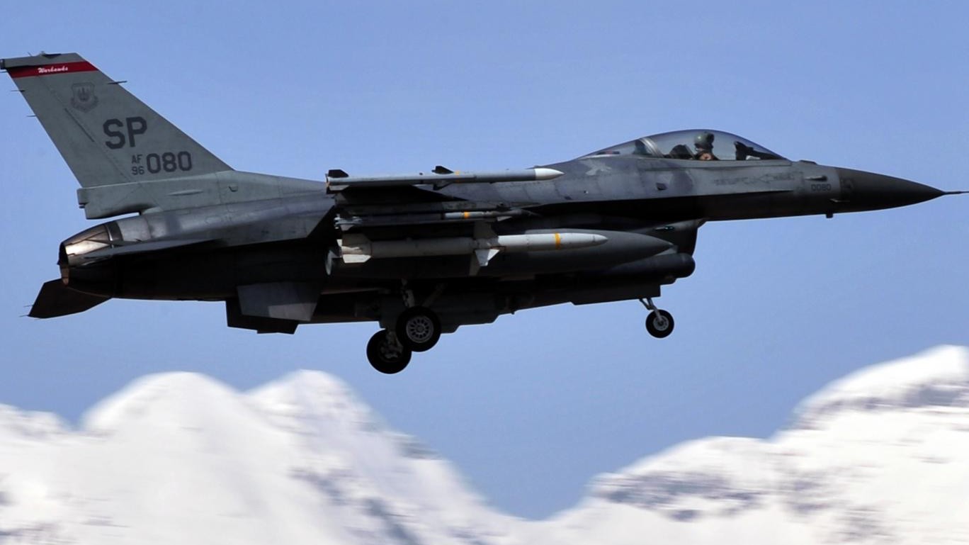 f16 jet - norway