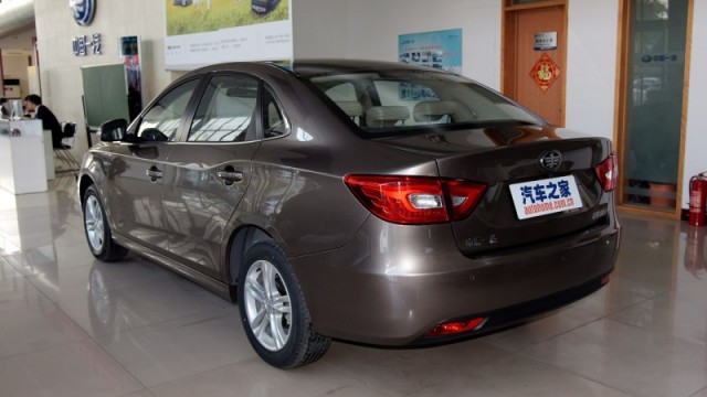FAW B30