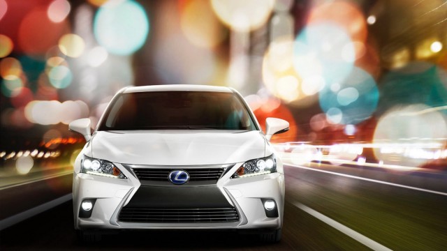 Lexus CT200h